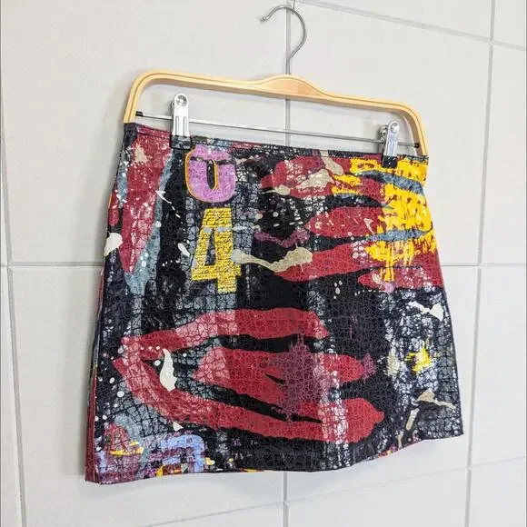 SOLD Vintage y2k Express coated cotton abstract mini skirt - Picture 2 of 6